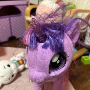 My Little Pony Twilight Sparkle interactive pony